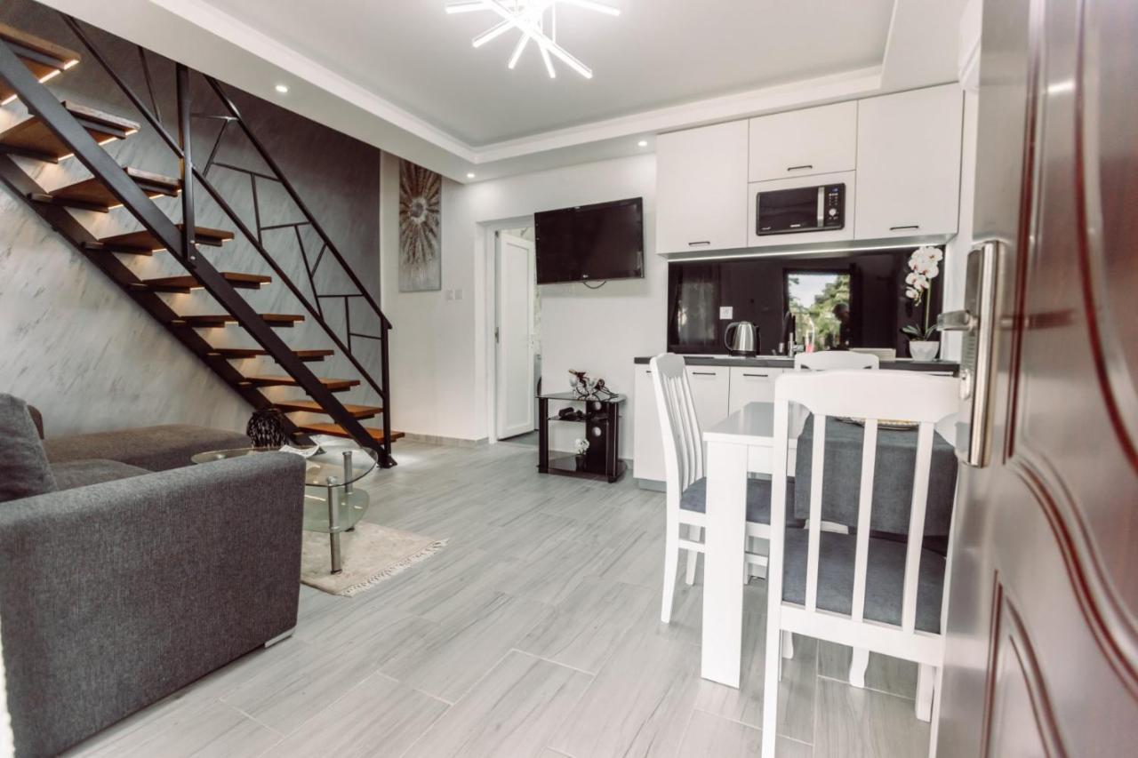 Aria Apartment เซทินเจ ภายนอก รูปภาพ