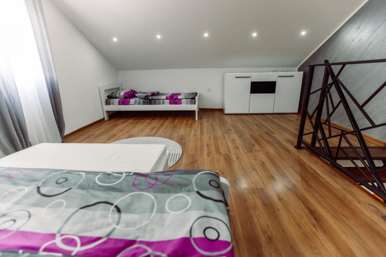 Aria Apartment เซทินเจ ภายนอก รูปภาพ