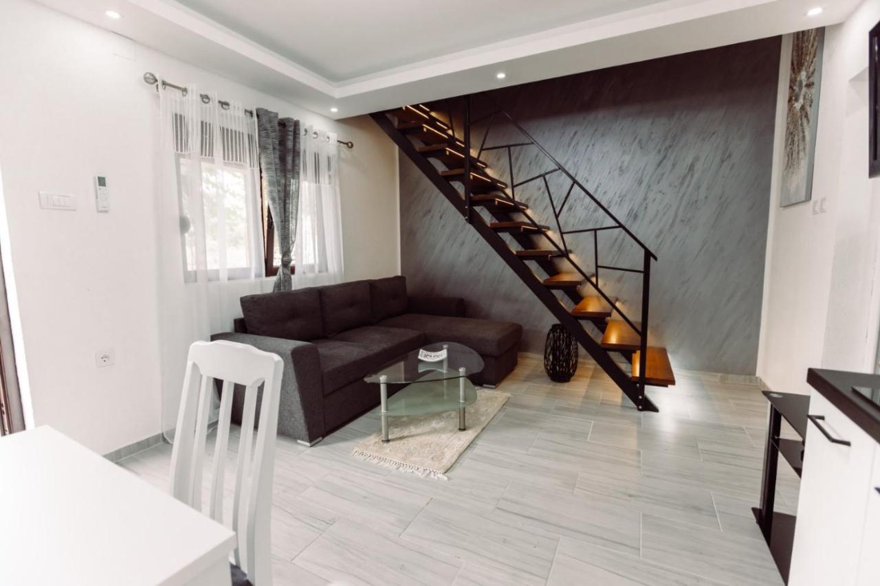 Aria Apartment เซทินเจ ภายนอก รูปภาพ
