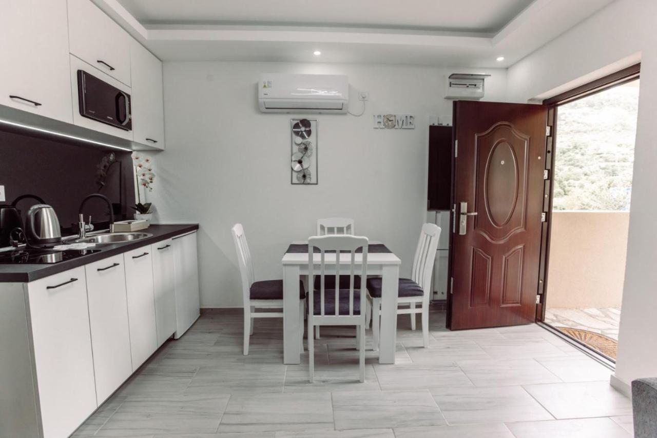 Aria Apartment เซทินเจ ภายนอก รูปภาพ
