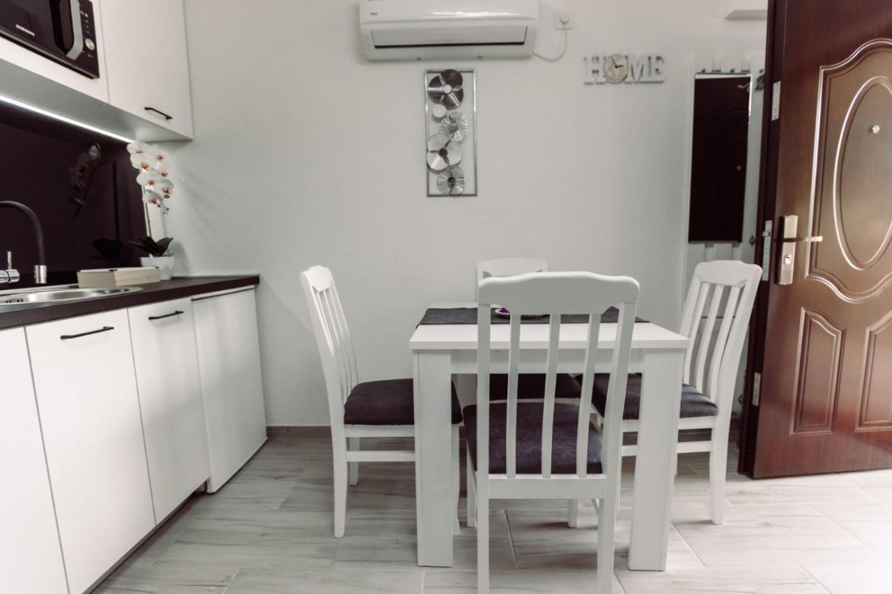 Aria Apartment เซทินเจ ภายนอก รูปภาพ