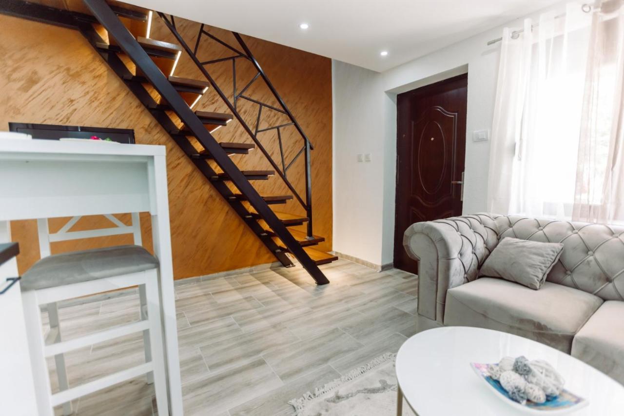 Aria Apartment เซทินเจ ภายนอก รูปภาพ